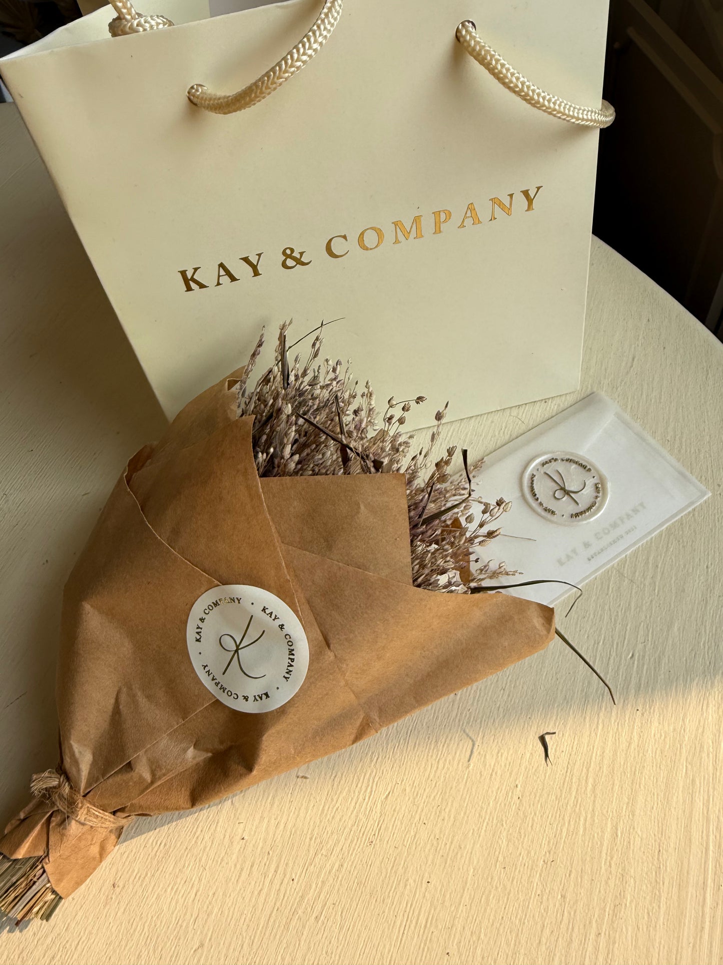 Mini Dried Bouquet - Ivory/Gold