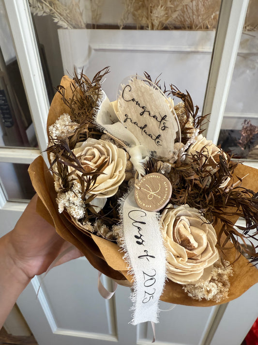Mini Dried Bouquet - Ivory/dark green Graduation Edition